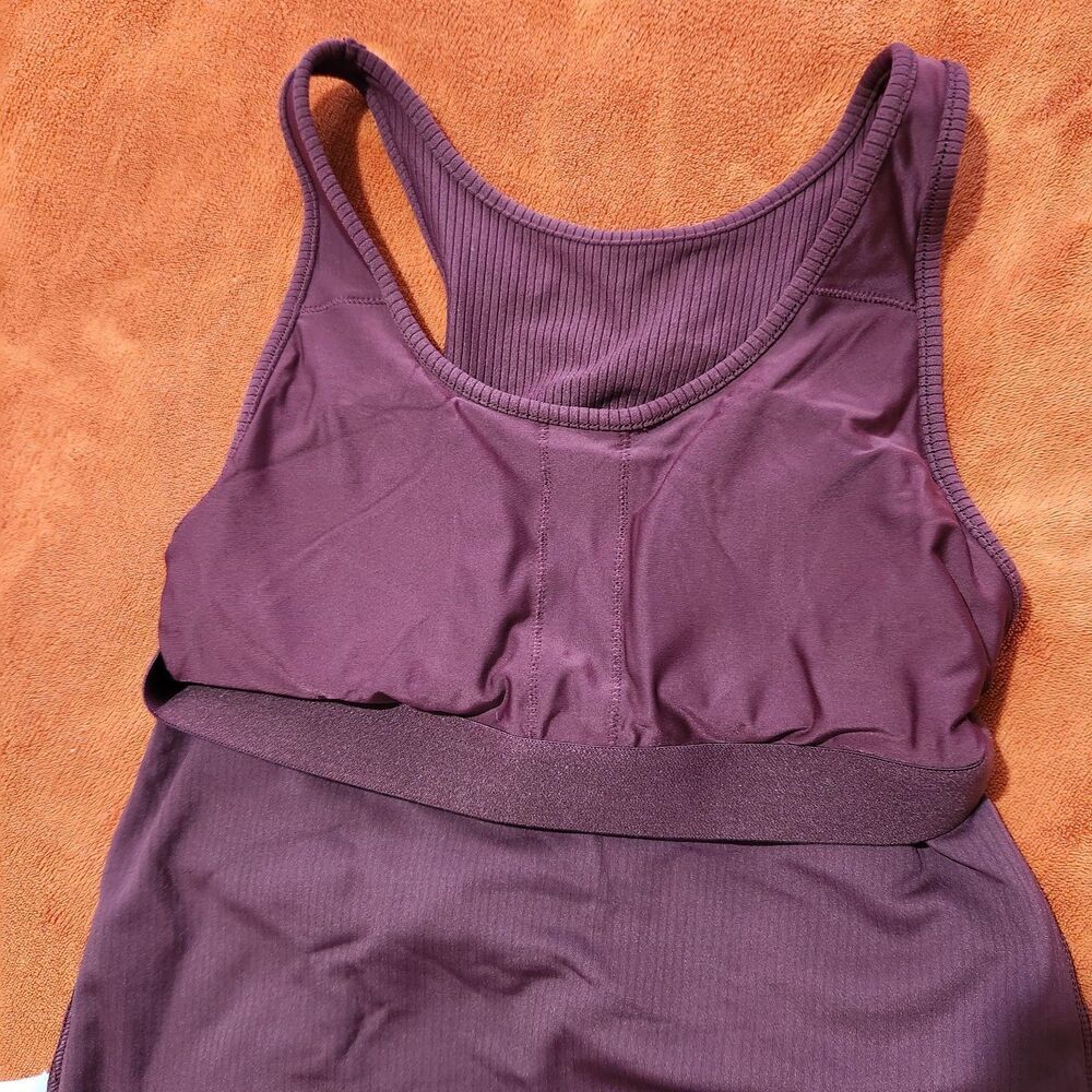 Alpine Tank Top Size XS Burgundy Color Sleeveless Removable Pads.  New - Picture 8 of 10